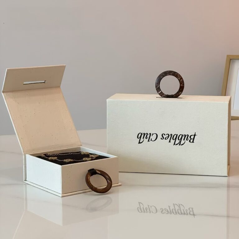 custom packaging boxes