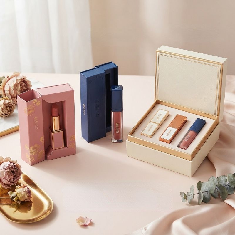 custom lipstick packaging for beauty brands