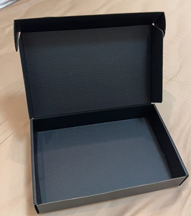 corrugated mailer box internal folding structure